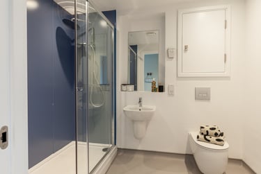 Deluxe En Suite at Benson Yard, 18 Benson Street, City Centre, Liverpool, L12ST - Image 8